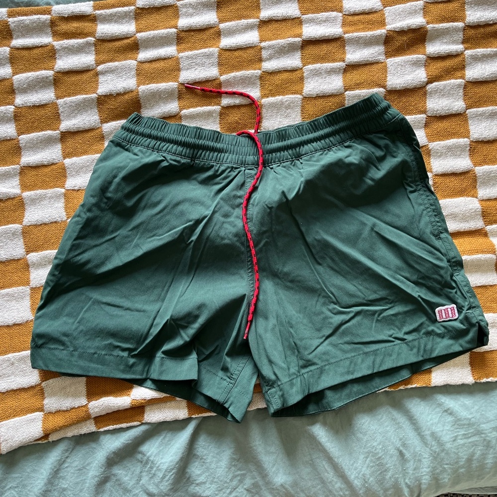 Dark green Topo Designs shorts size medium